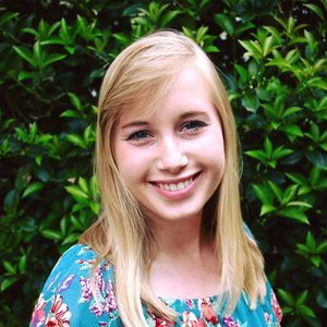 Meet your Posher, Caroline